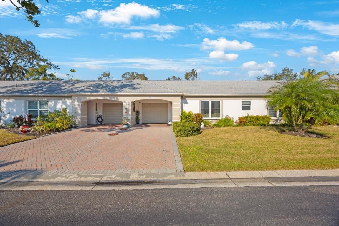 8403 Annwood Rd., Seminole, FL 33777