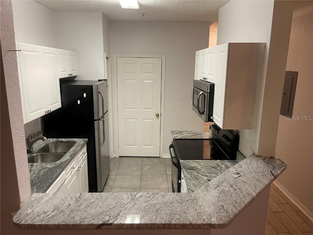 18001 Richmond Place Dr. #125, Tampa, FL 33647