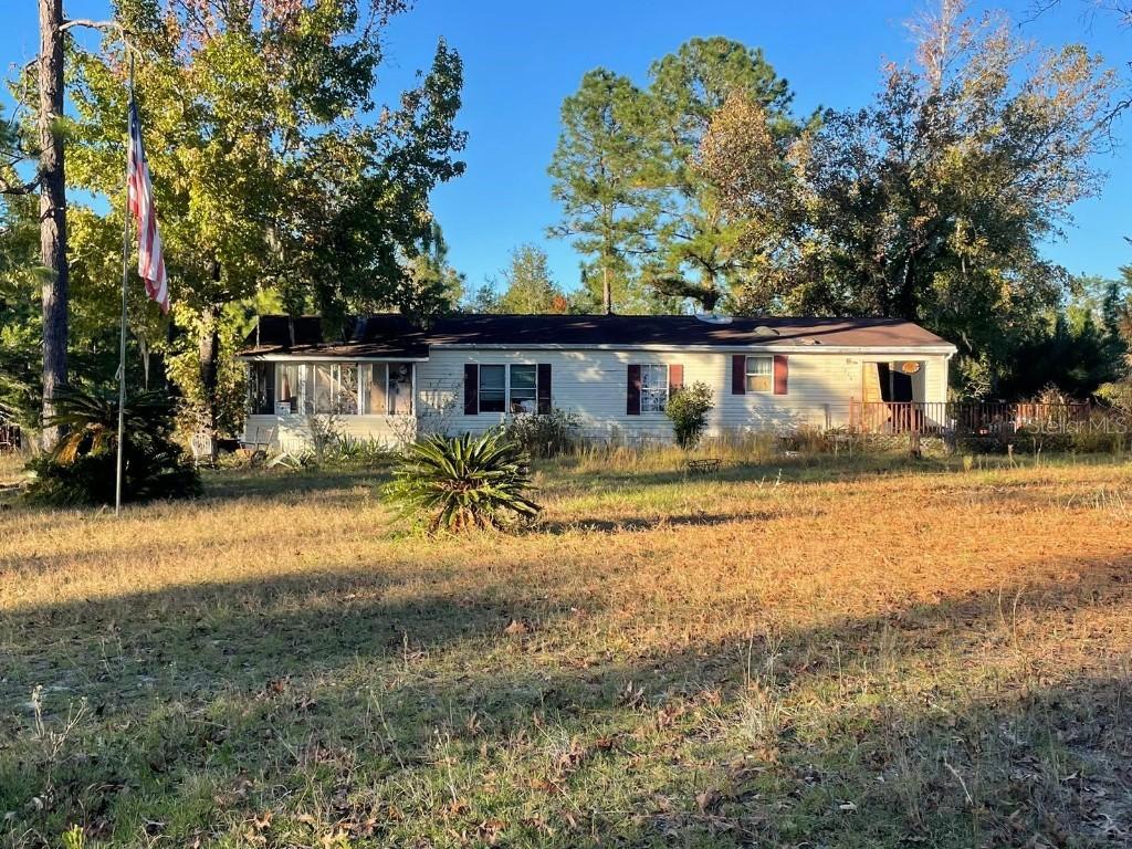314 Union Ave., Interlachen, FL 32148