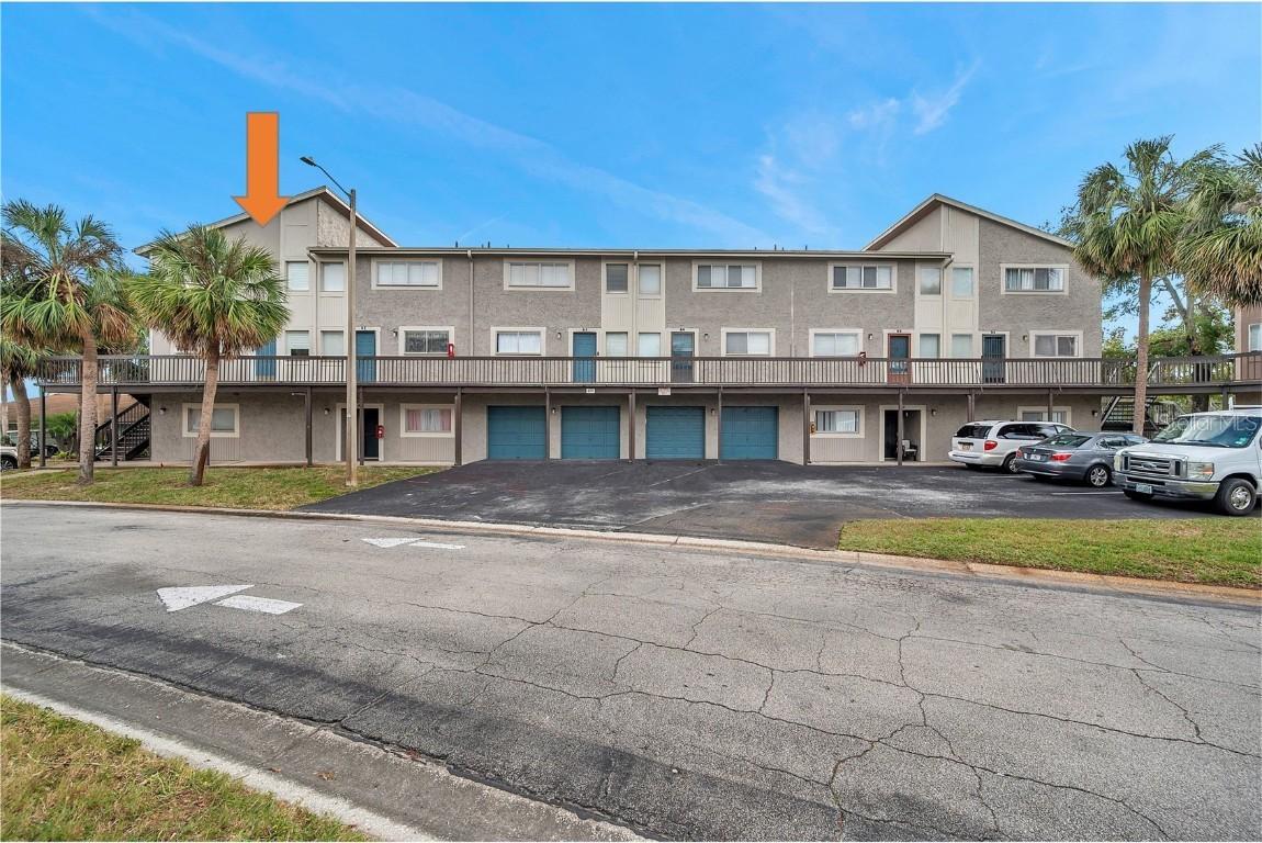 6311 Newtown Cir. #11B1, Tampa, FL 33615