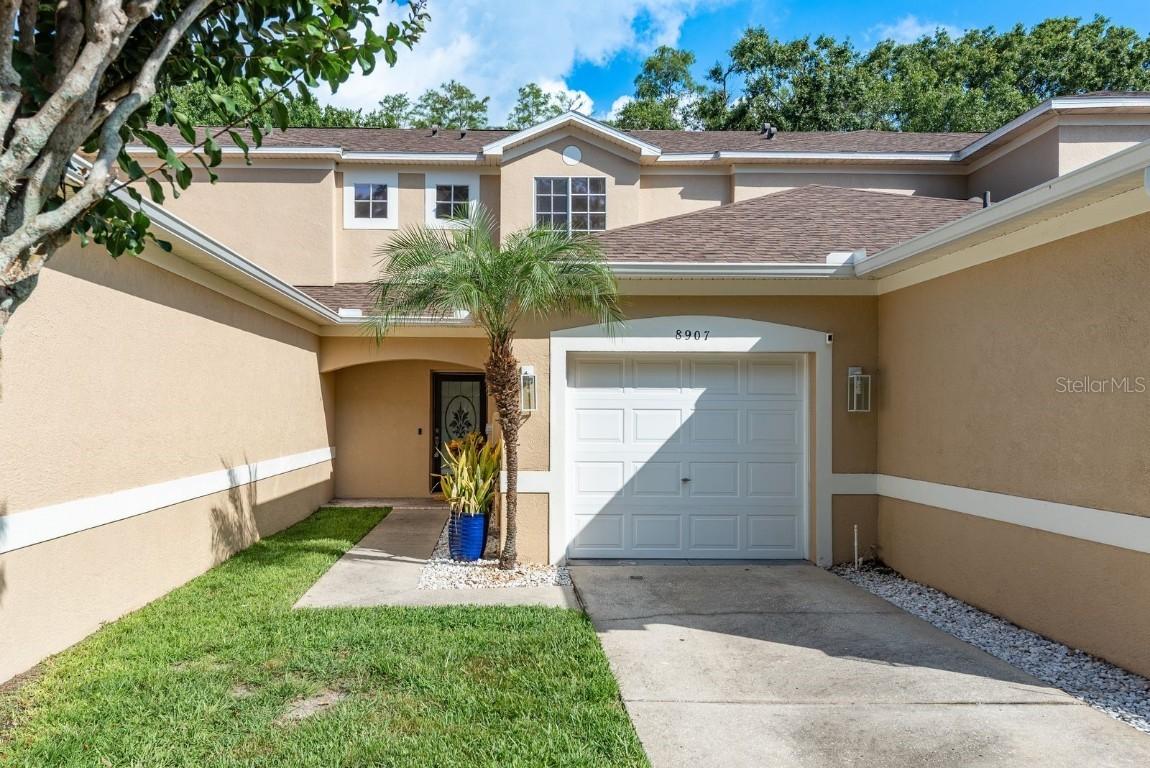 8907 Casablanca Way, Tampa, FL 33626