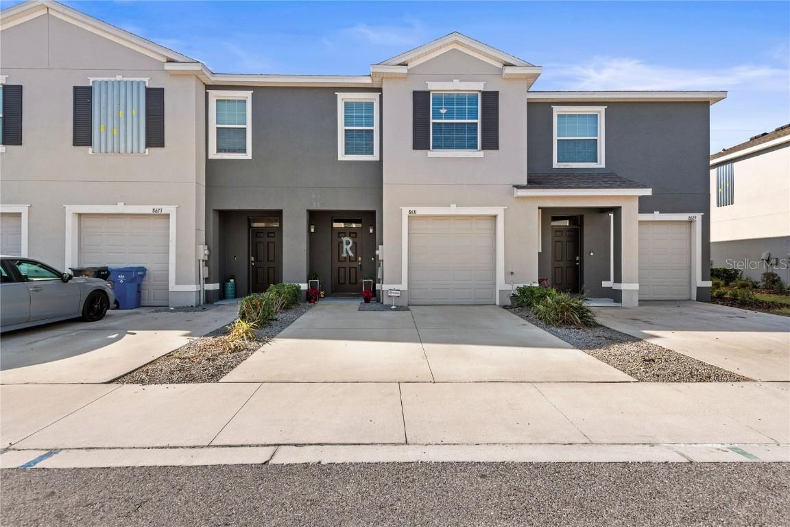 8631 Falling Blue Pl., Riverview, FL 33578