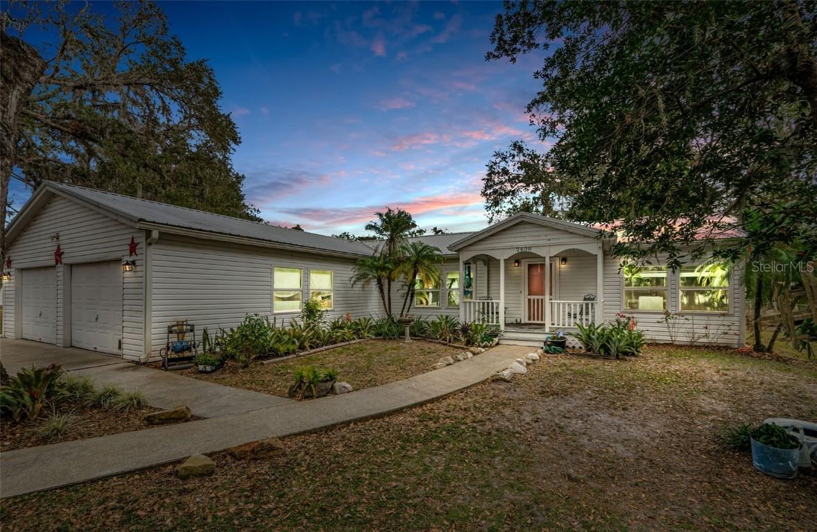 2608 Ellis Rd., Plant City, FL 33565