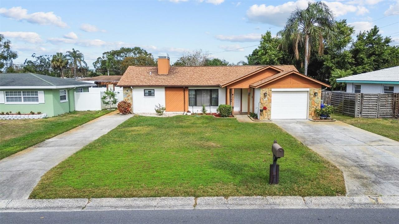 1464 Orange St., Clearwater, FL 33756
