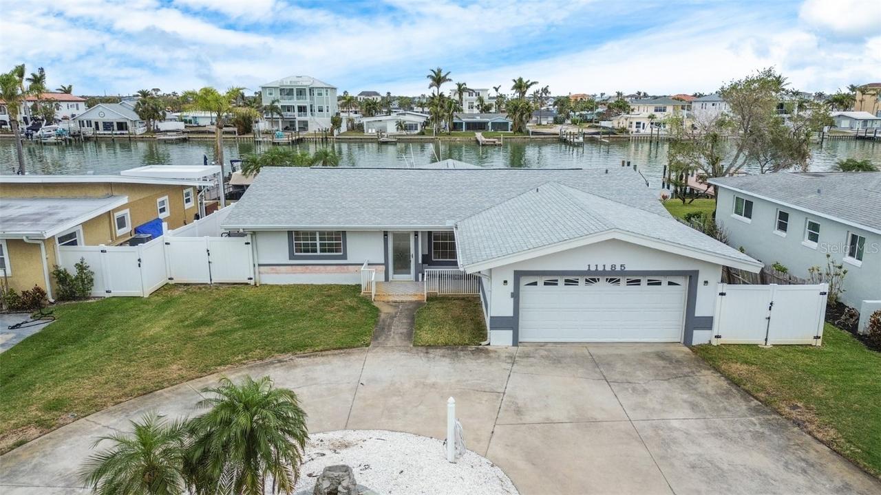 11185 5th St., Treasure Island, FL 33706