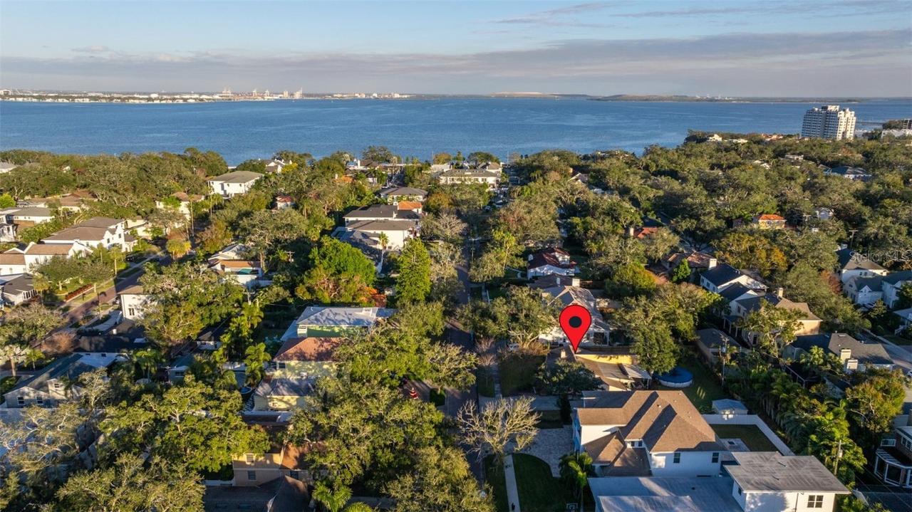 2922 W Coachman Ave., Tampa, FL 33611