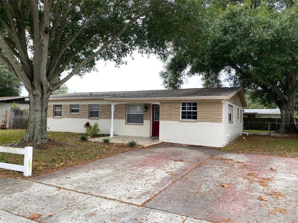 324 Country Club Dr., Oldsmar, FL 34677