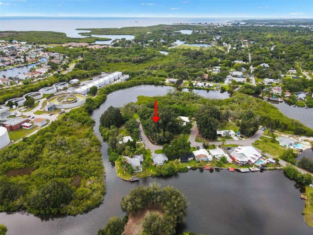4827 Treasure Dr., New Port Richey, FL 34652