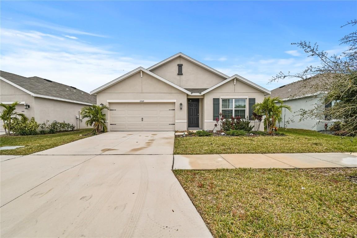 17019 Avon Dive Ln., Wimauma, FL 33598