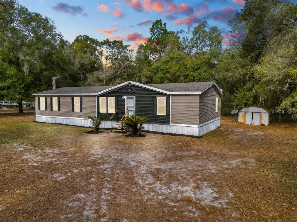 10121 SW 155th St., Dunnellon, FL 34432