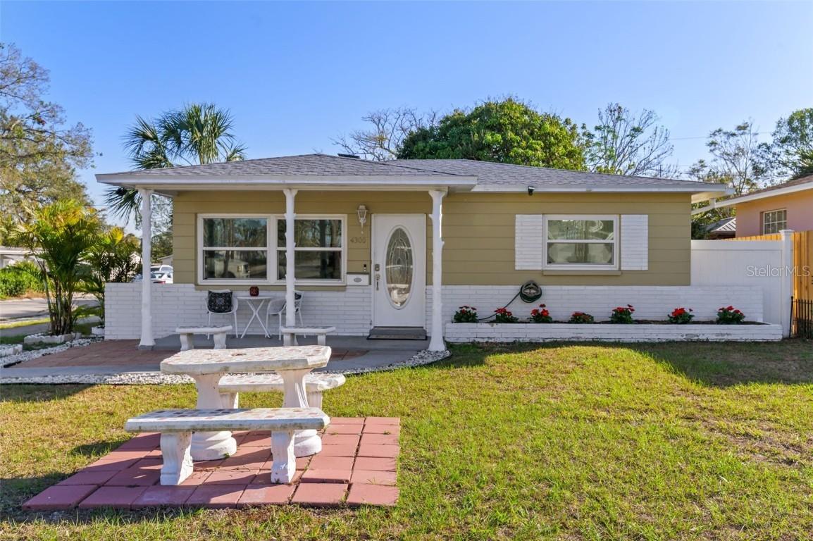 4300 9th Ave., St Petersburg, FL 33713