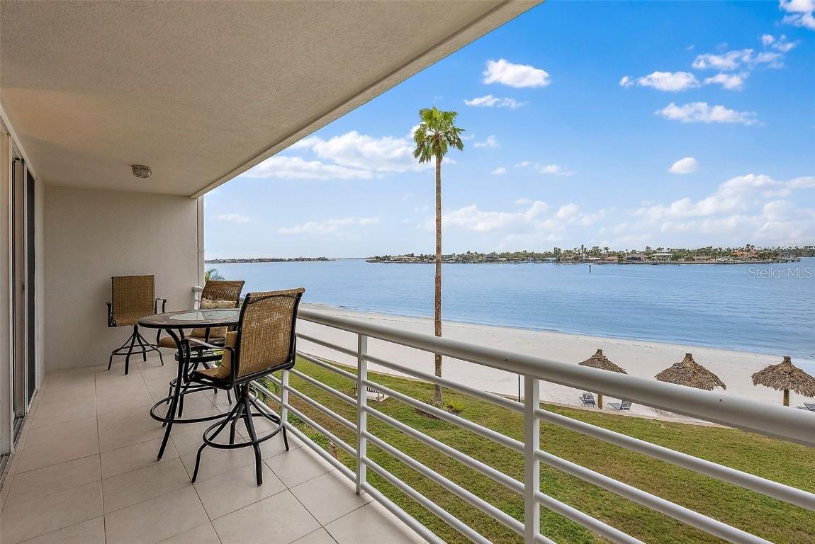 5701 Bahia Del Mar Cir. #306, St Petersburg, FL 33715