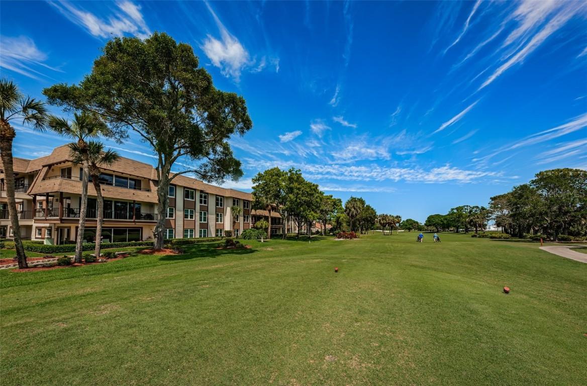 3035 Countryside Blvd. #31B, Clearwater, FL 33761
