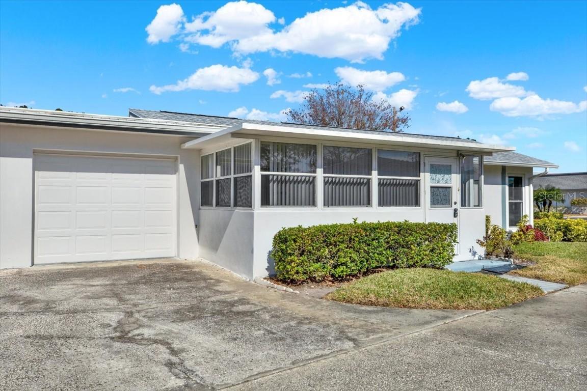 1305 Whitebridge Dr. #B, Palm Harbor, FL 34684