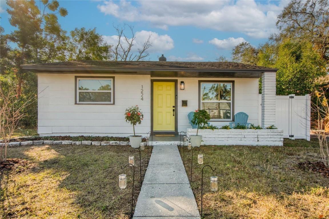 1224 11th Ave., St Petersburg, FL 33705