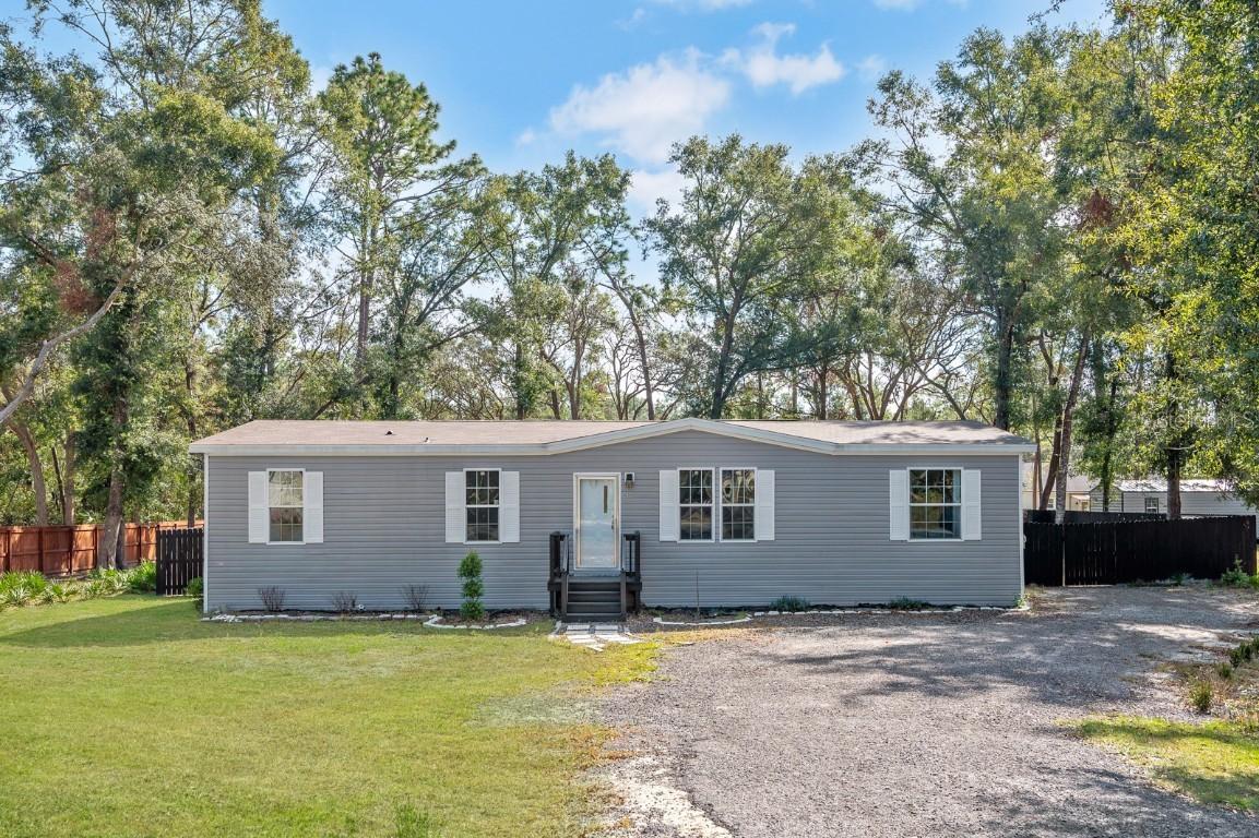 8030 NW 173rd Pl., Fanning Springs, FL 32693