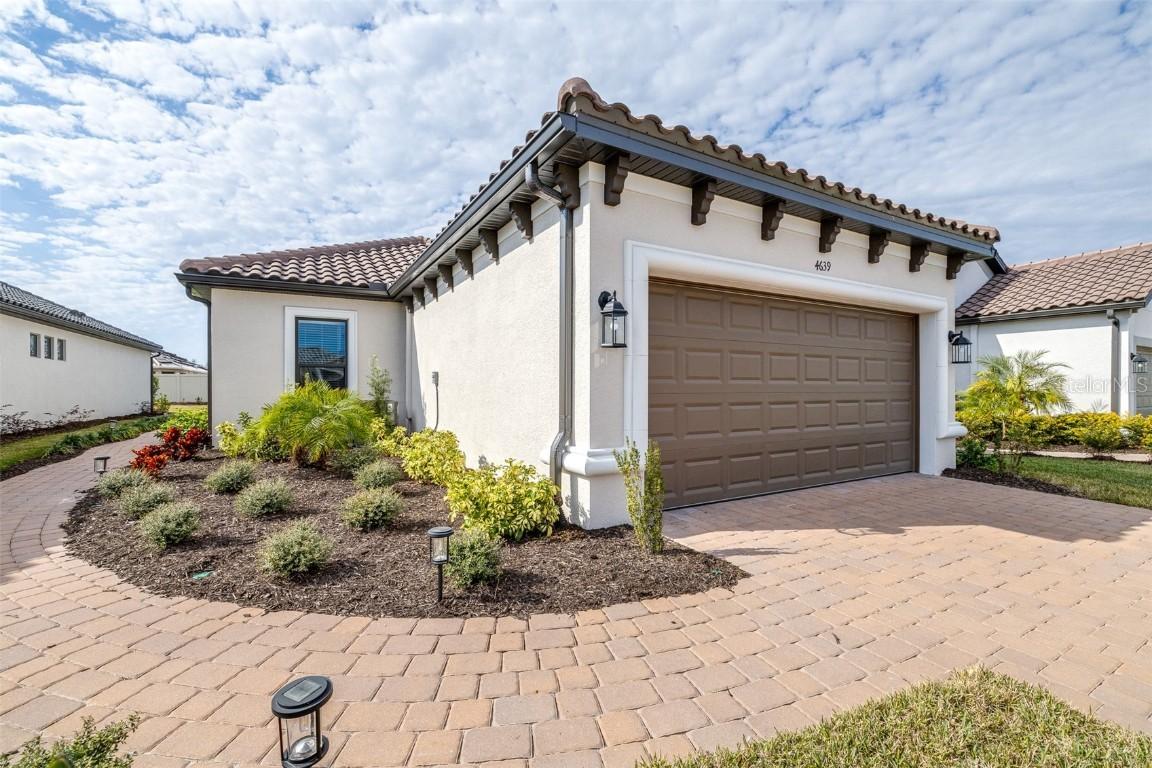 4639 Garofalo Rd., Wesley Chapel, FL 33543