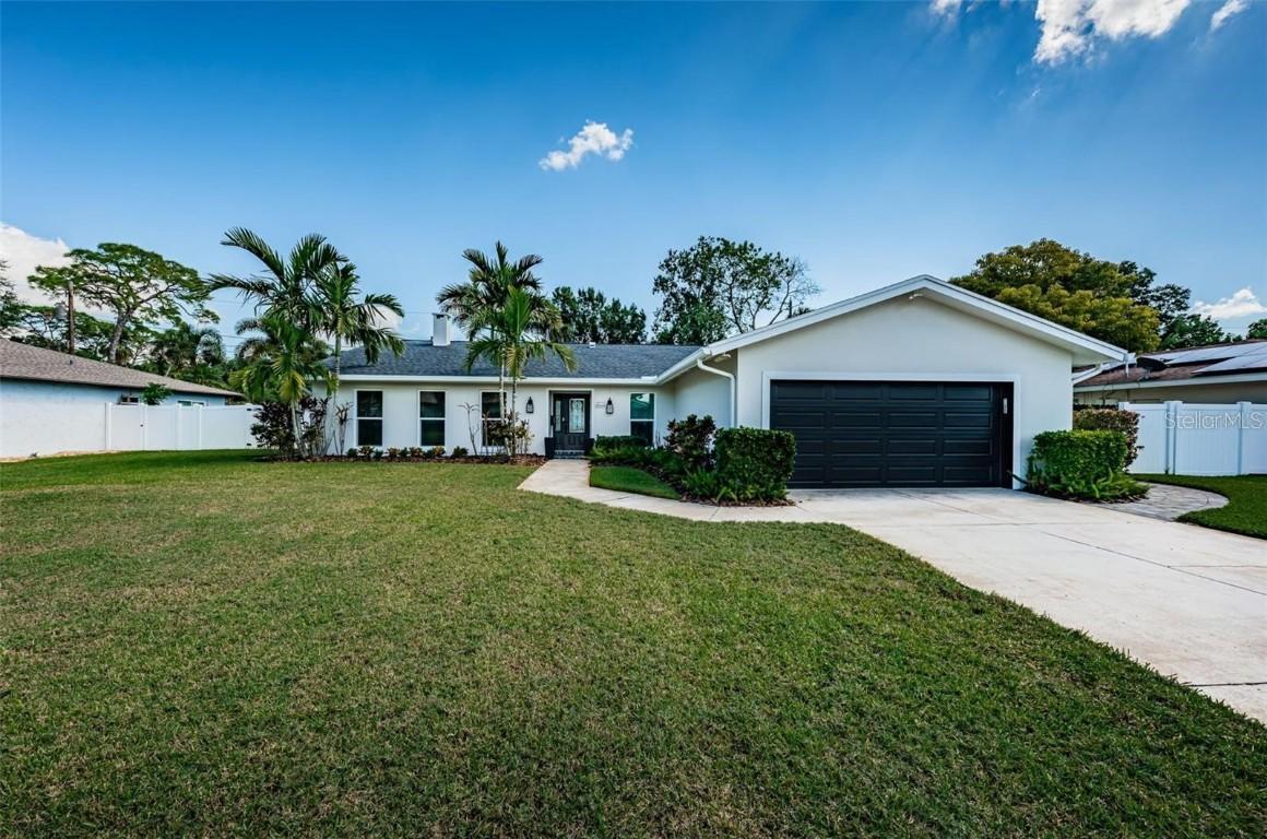 5265 Denver St., St Petersburg, FL 33703