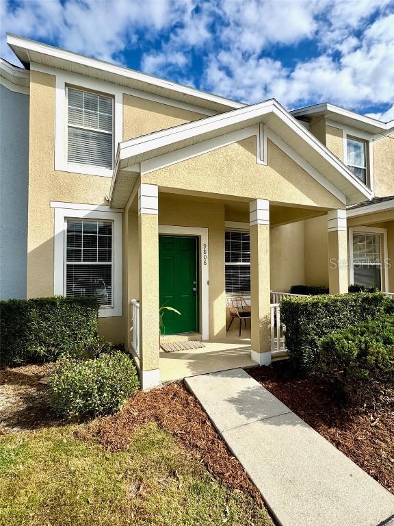 9806 Carlsdale Dr., Riverview, FL 33578