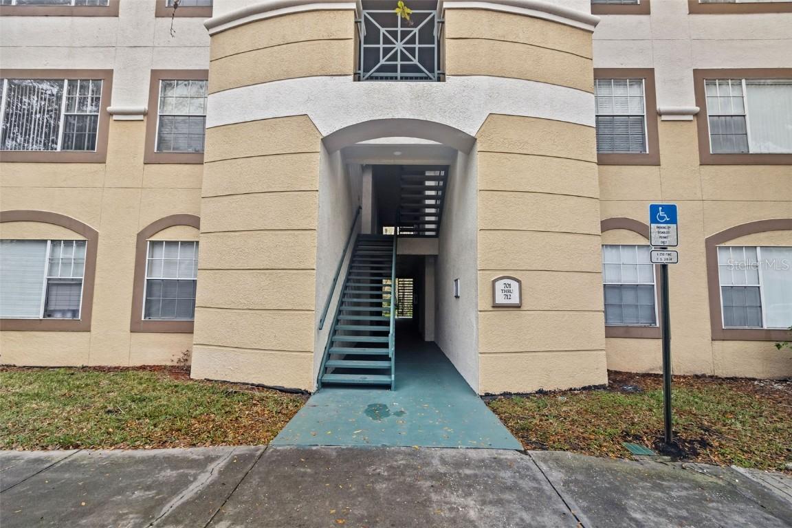 17108 Carrington Park Dr. #710, Tampa, FL 33647