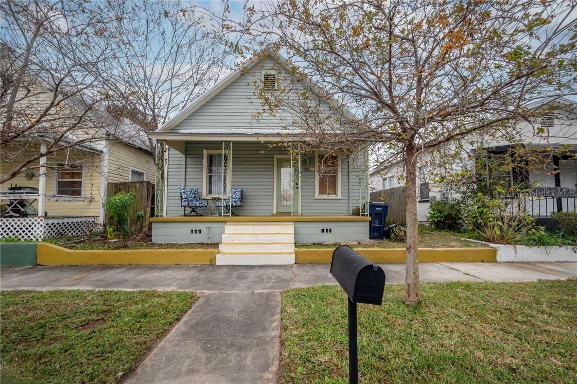 2334 W Walnut St., Tampa, FL 33607