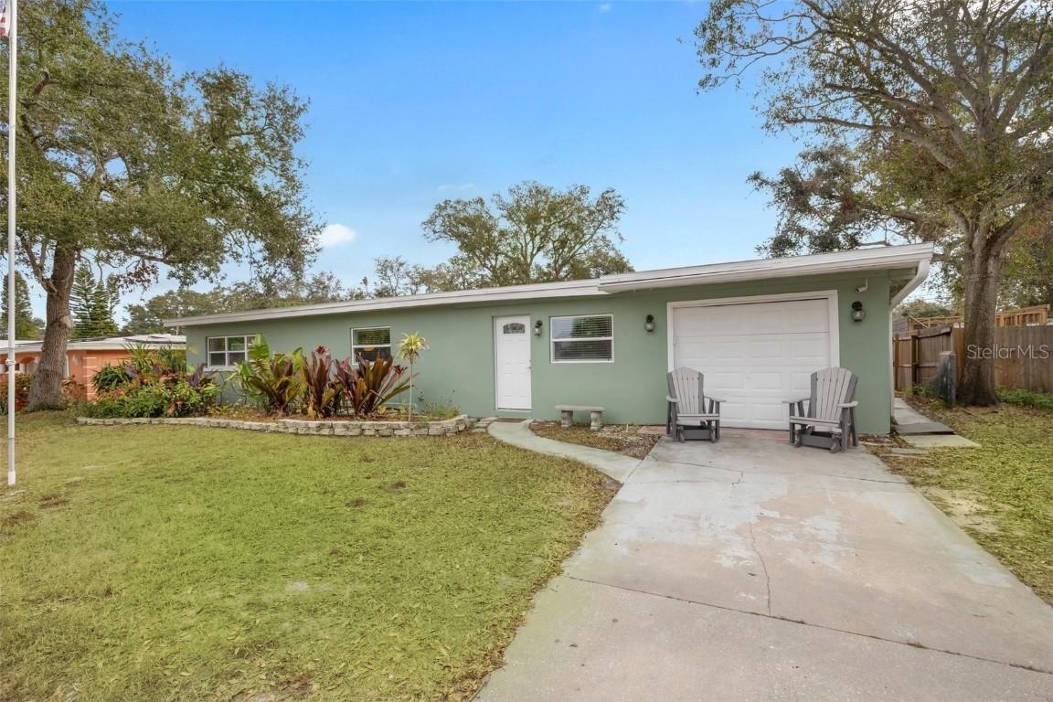 1415 Ridge Ave., Clearwater, FL 33755