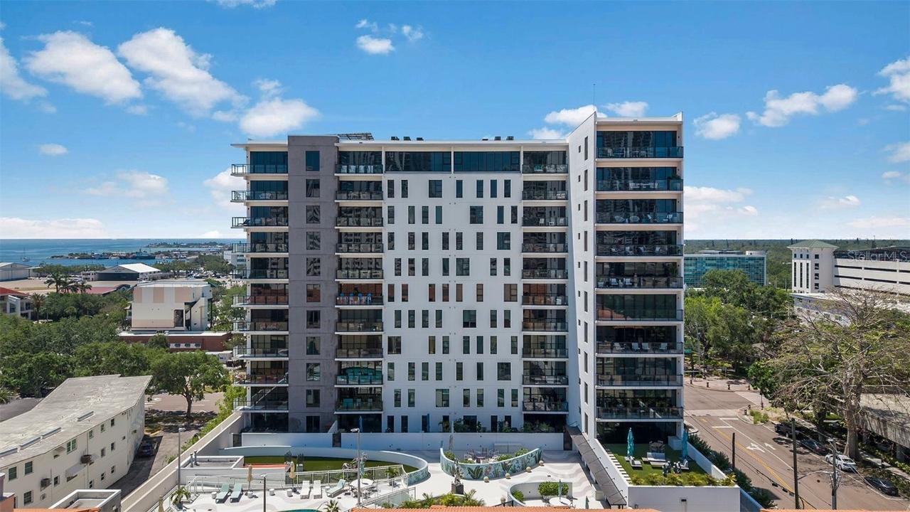 199 Dali Blvd. #407, St Petersburg, FL 33701