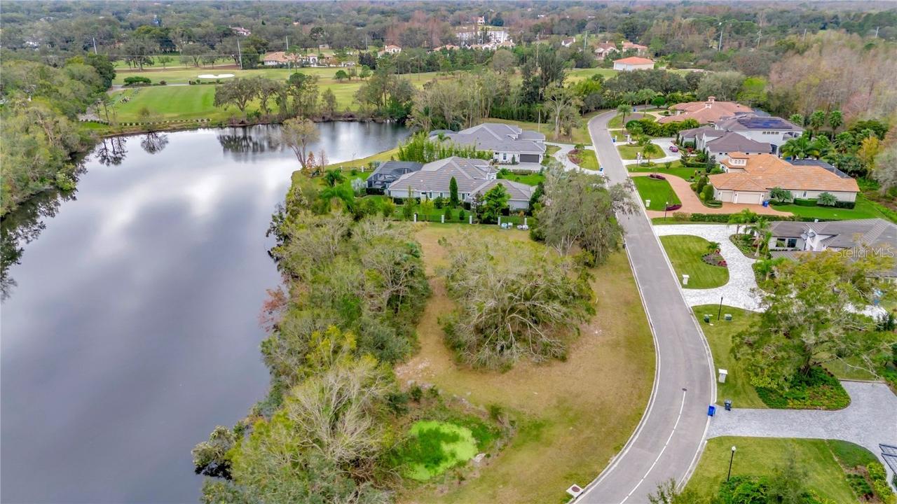 17041 Comunidad De Avila, Lutz, FL 33548