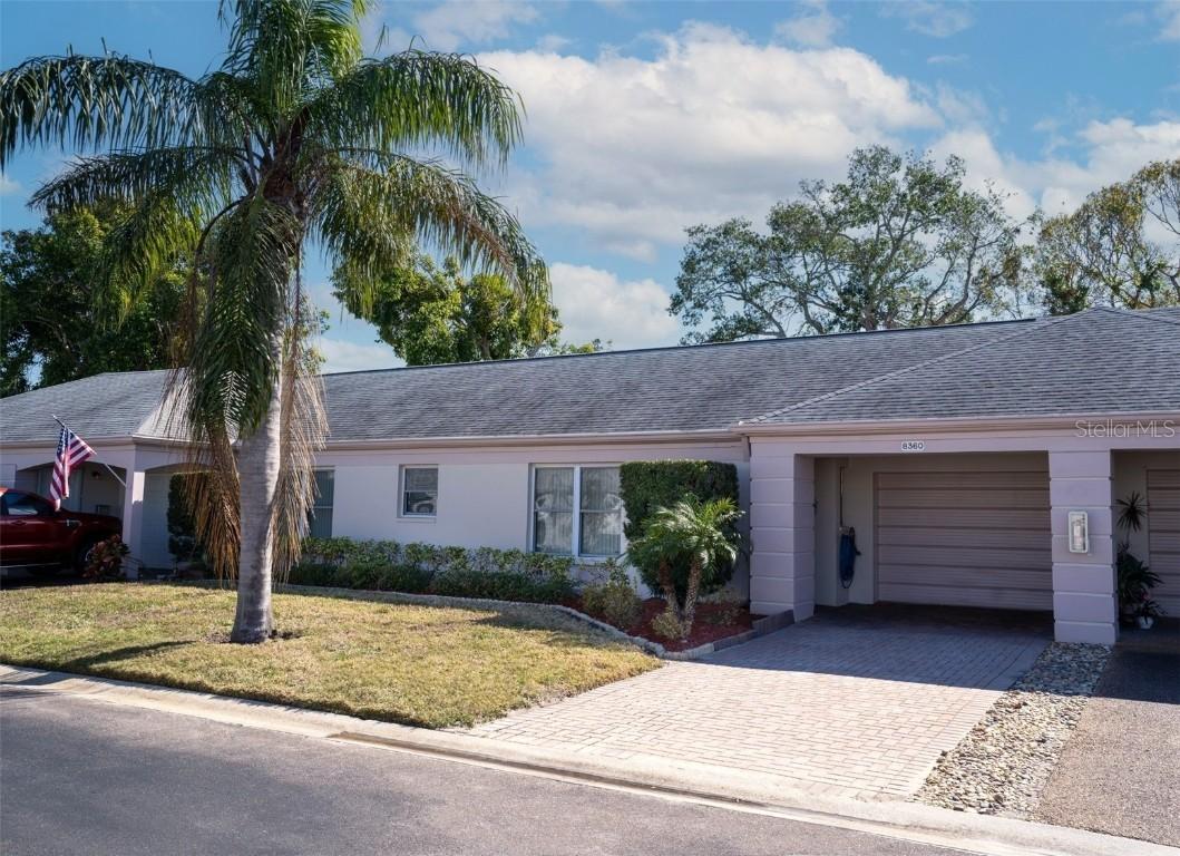 8360 Candlewood Rd., Seminole, FL 33777