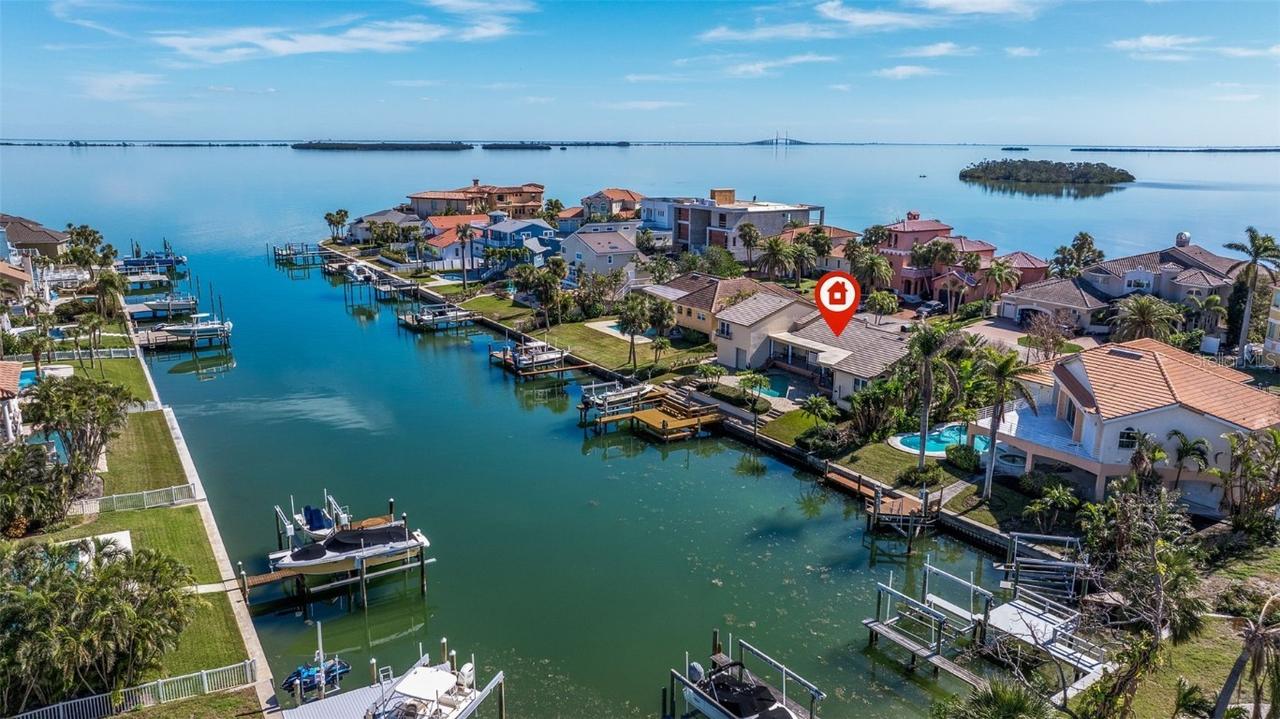 127 Sands Point Dr., Tierra Verde, FL 33715