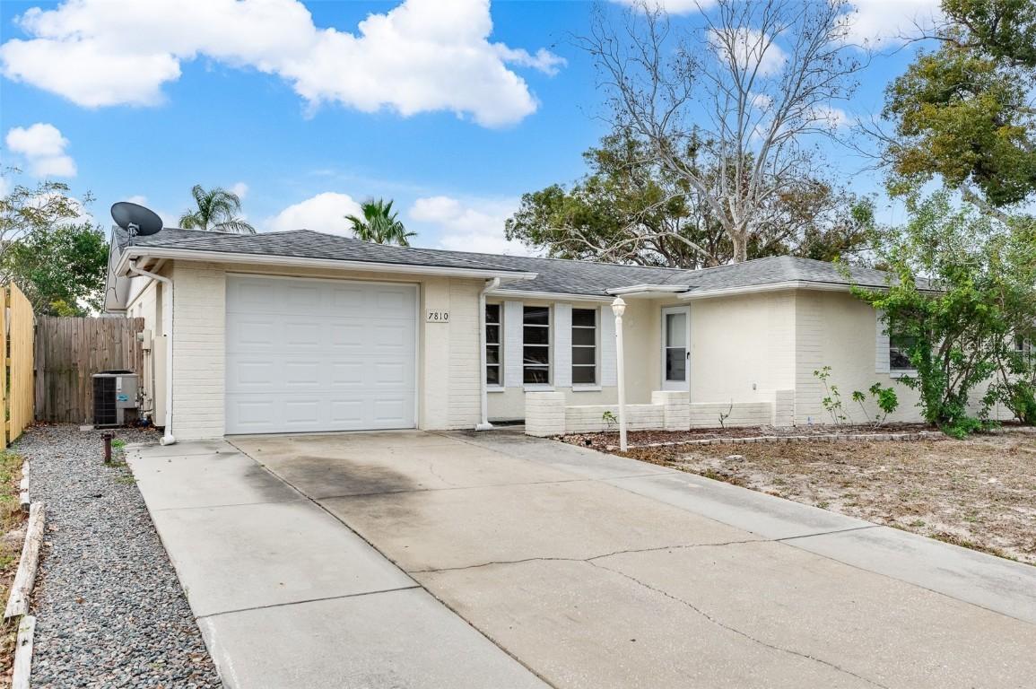 7810 Greybirch Ter., Port Richey, FL 34668