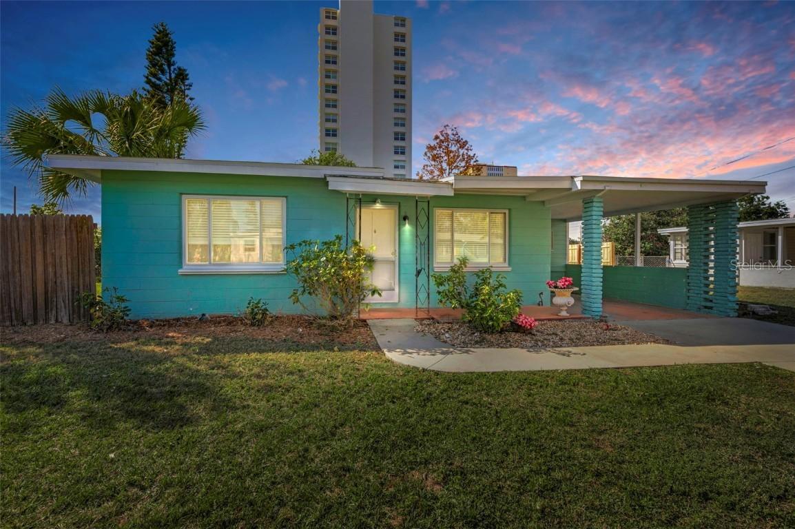 925 67th St., St Petersburg, FL 33707