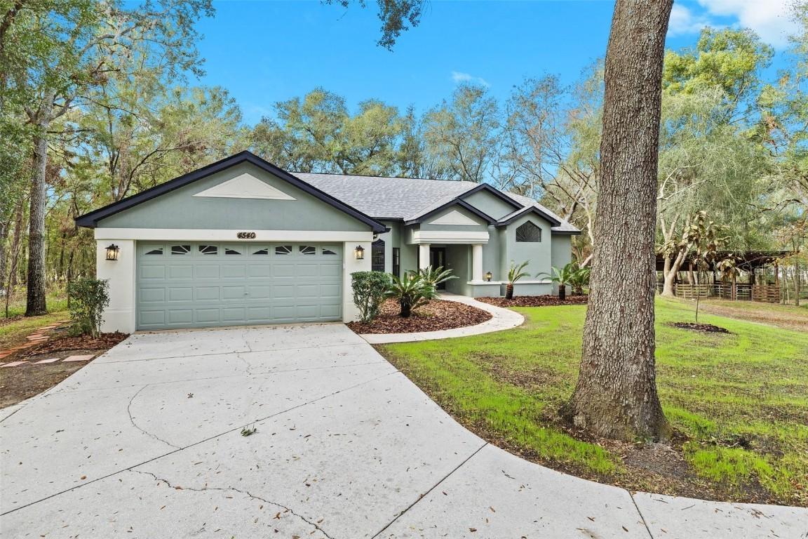 4540 Oakfield Cir., Dade City, FL 33523