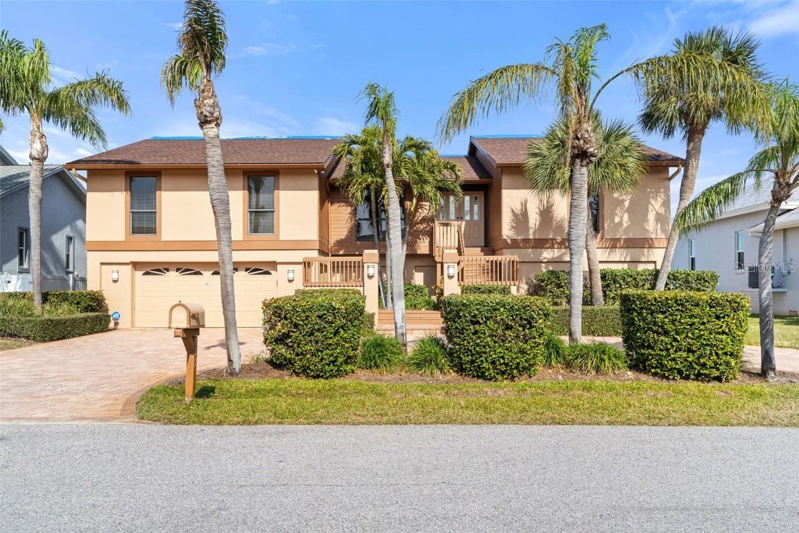 127 6th St., Tierra Verde, FL 33715