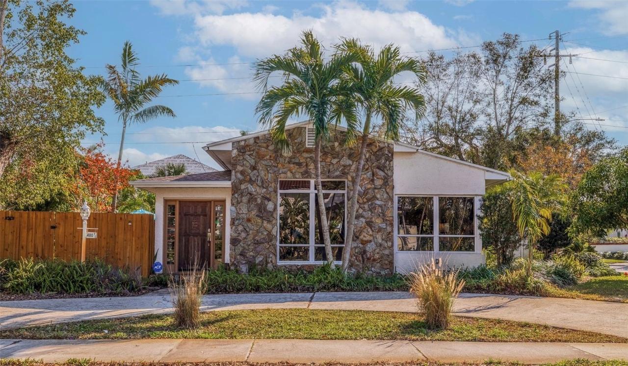 400 22nd Ave., St Petersburg, FL 33704