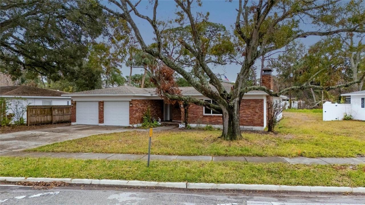 4646 W Longfellow Ave., Tampa, FL 33629