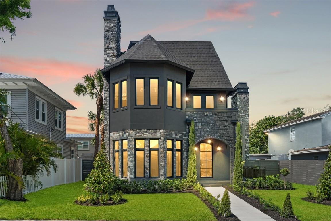 807 W Park Ave., Tampa, FL 33602