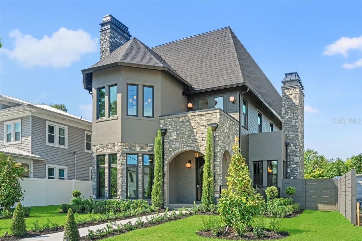 807 W Park Ave., Tampa, FL 33602