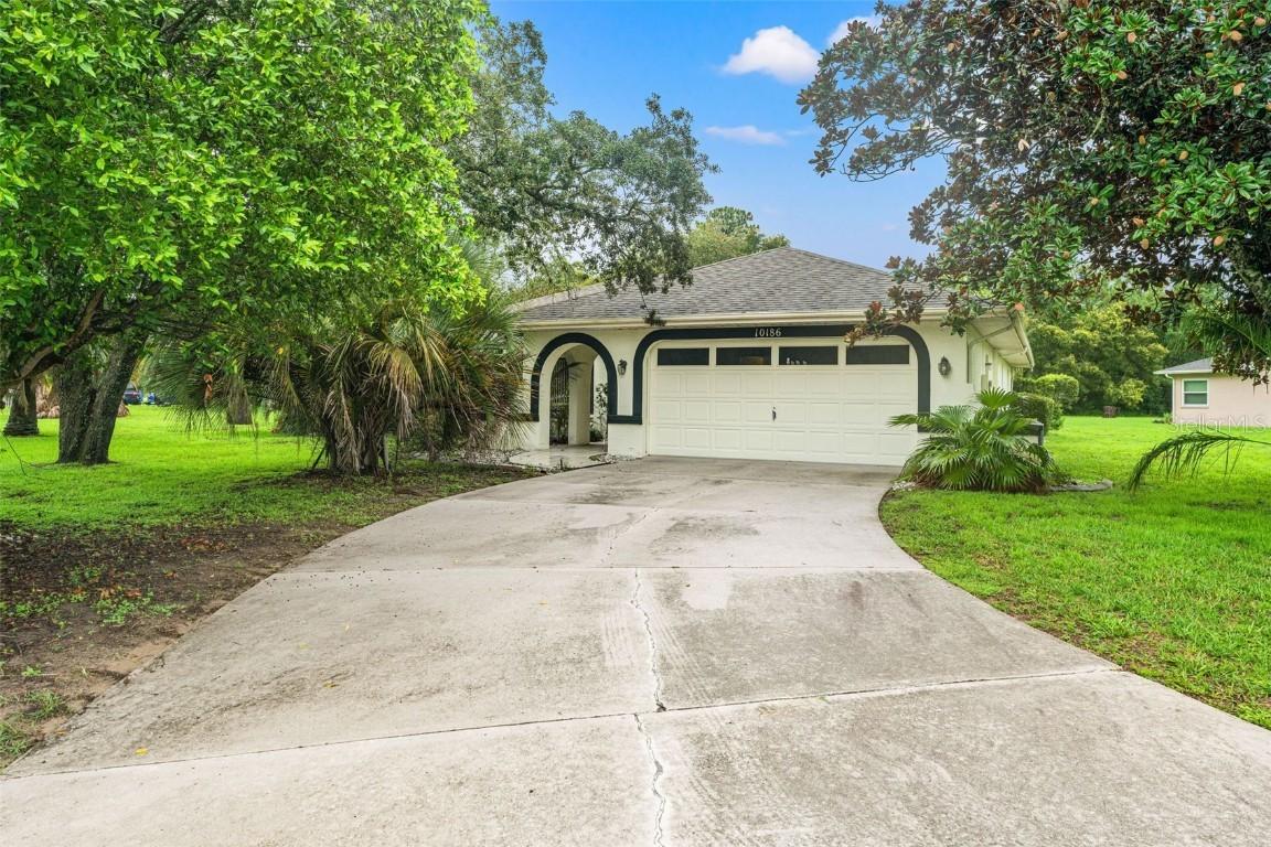 10186 Sleepy Willow Ct., Spring Hill, FL 34608