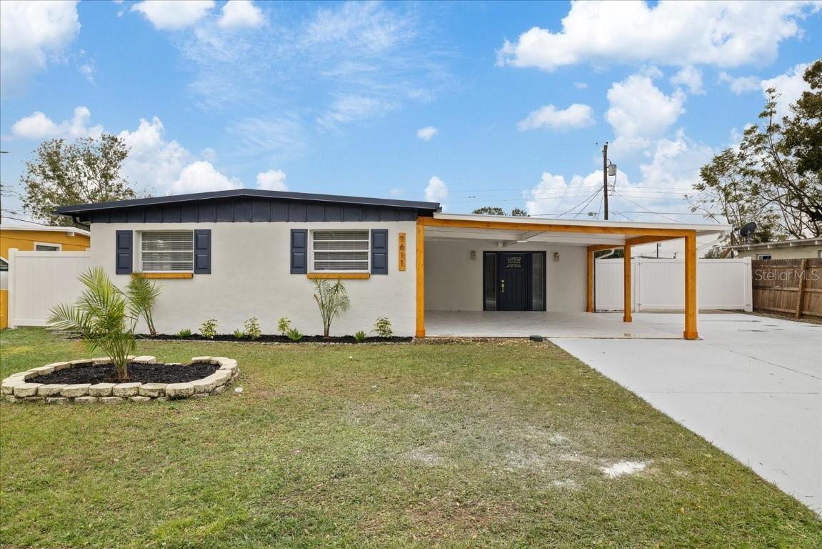 7611 Reindeer Rd., Tampa, FL 33619