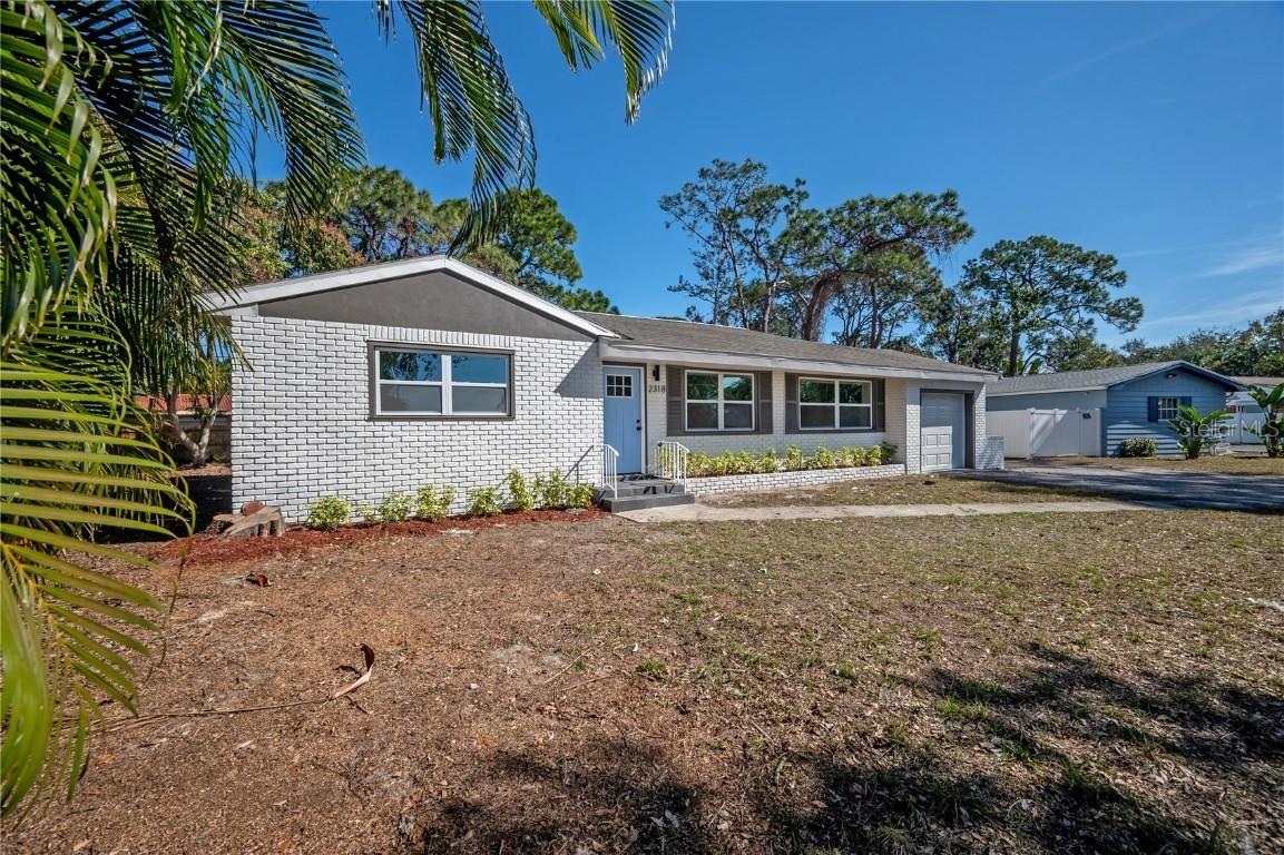 2318 Granada Cir., St Petersburg, FL 33712