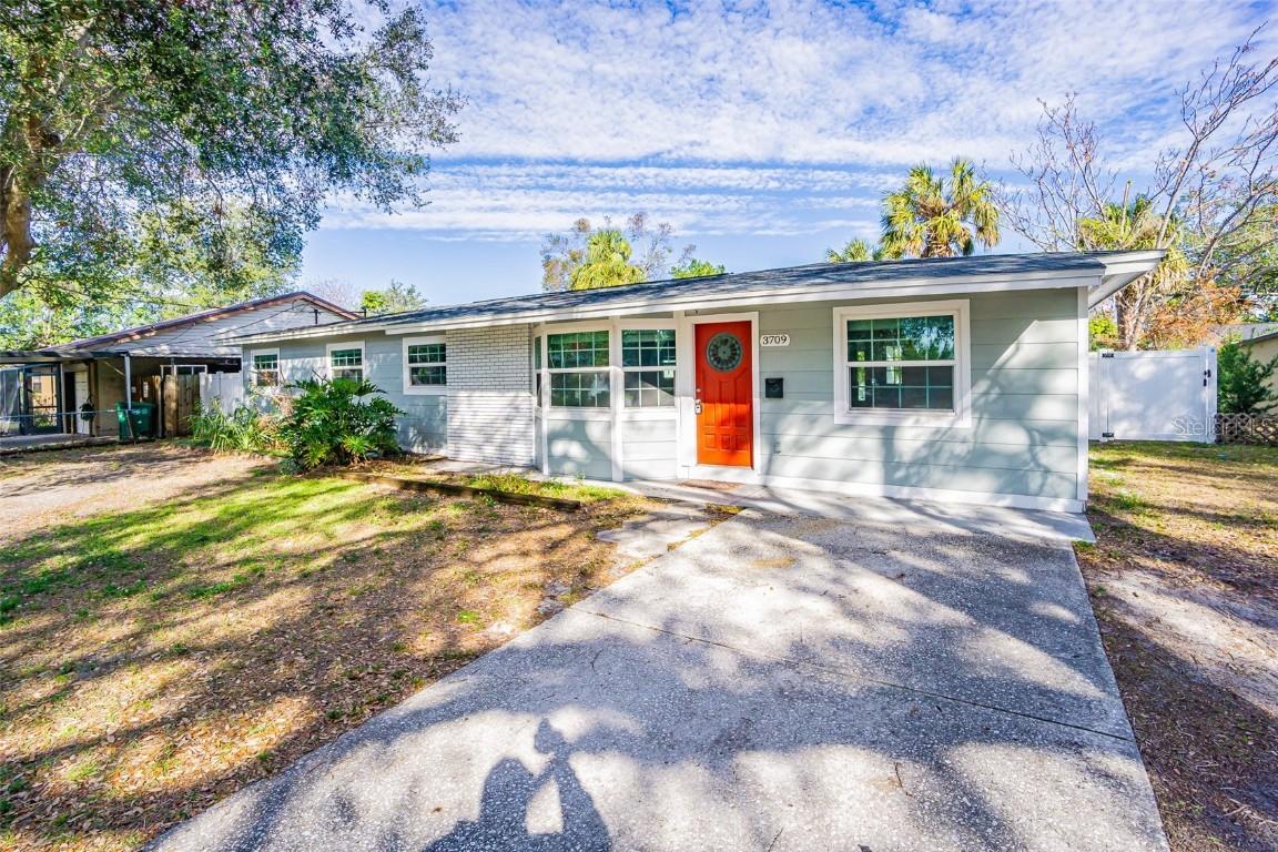 3709 W Oklahoma Ave., Tampa, FL 33611