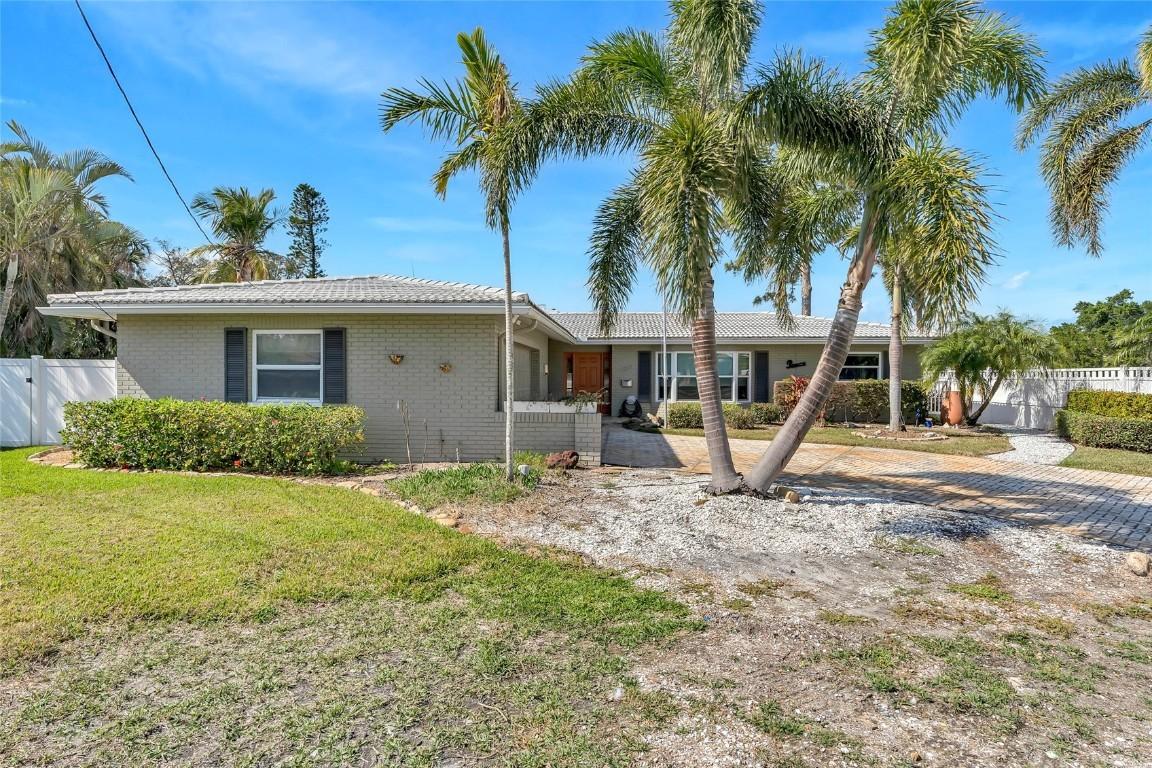 4801 Venetian Pl., St Petersburg, FL 33703