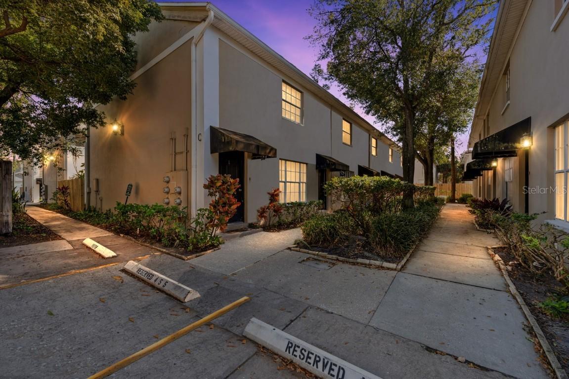 408 S Arrawana Ave. #C4, Tampa, FL 33609