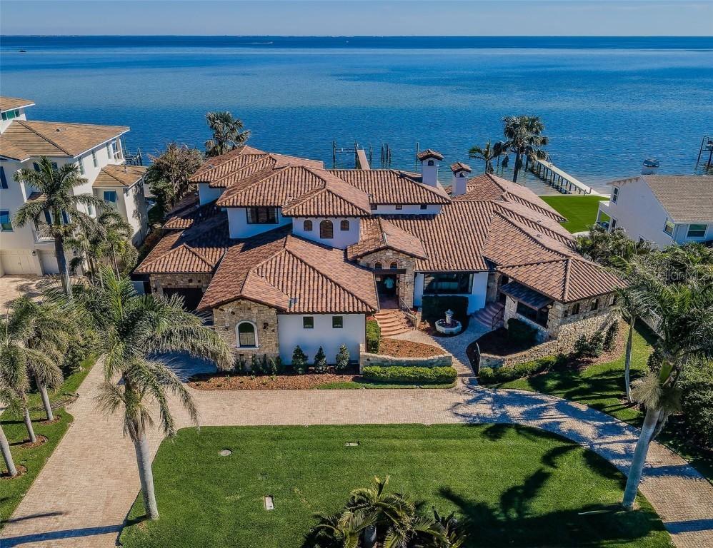 3901 Bayshore Blvd., St Petersburg, FL 33703