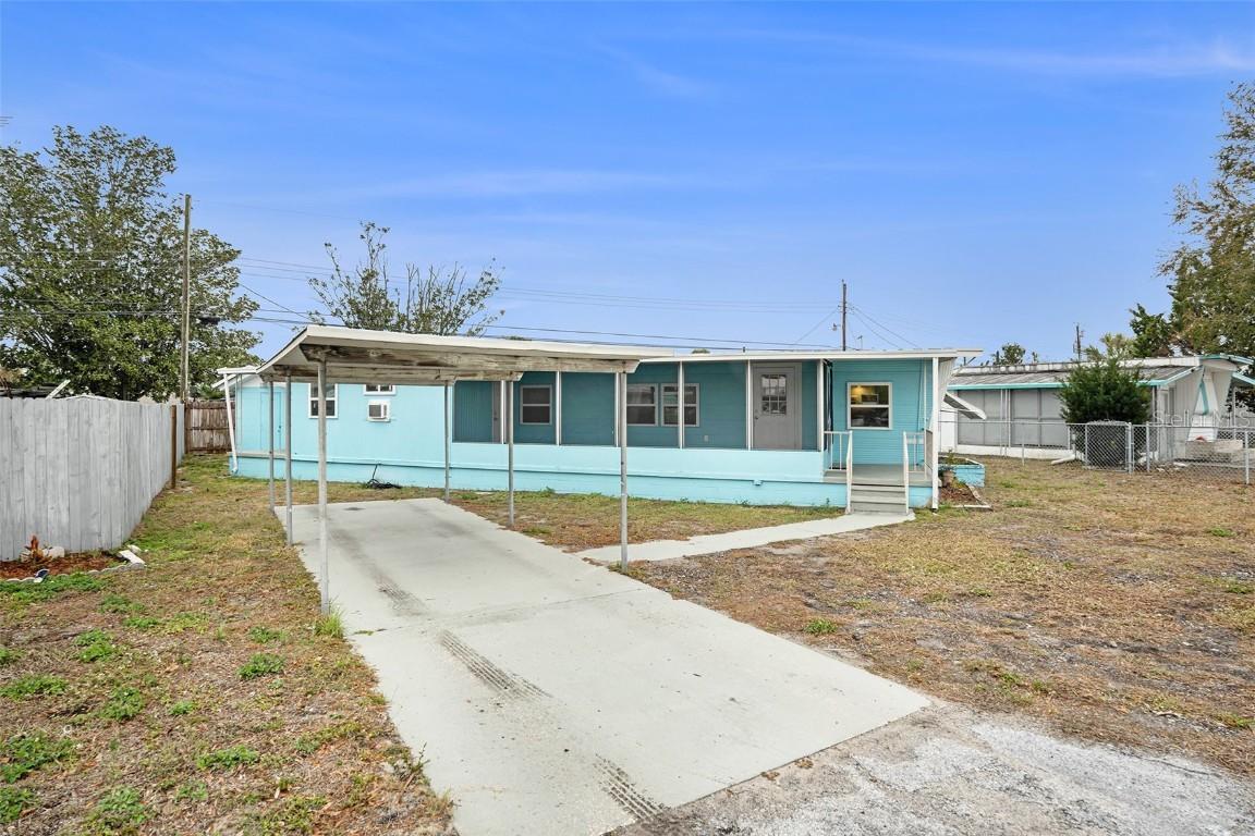 1922 Lullaby Dr., Holiday, FL 34691