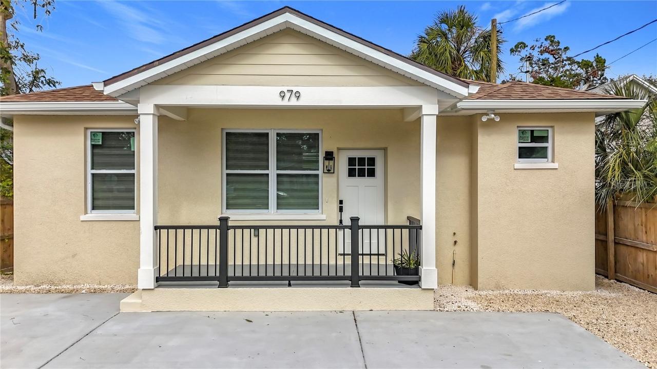 979 11th Ave., St Petersburg, FL 33705