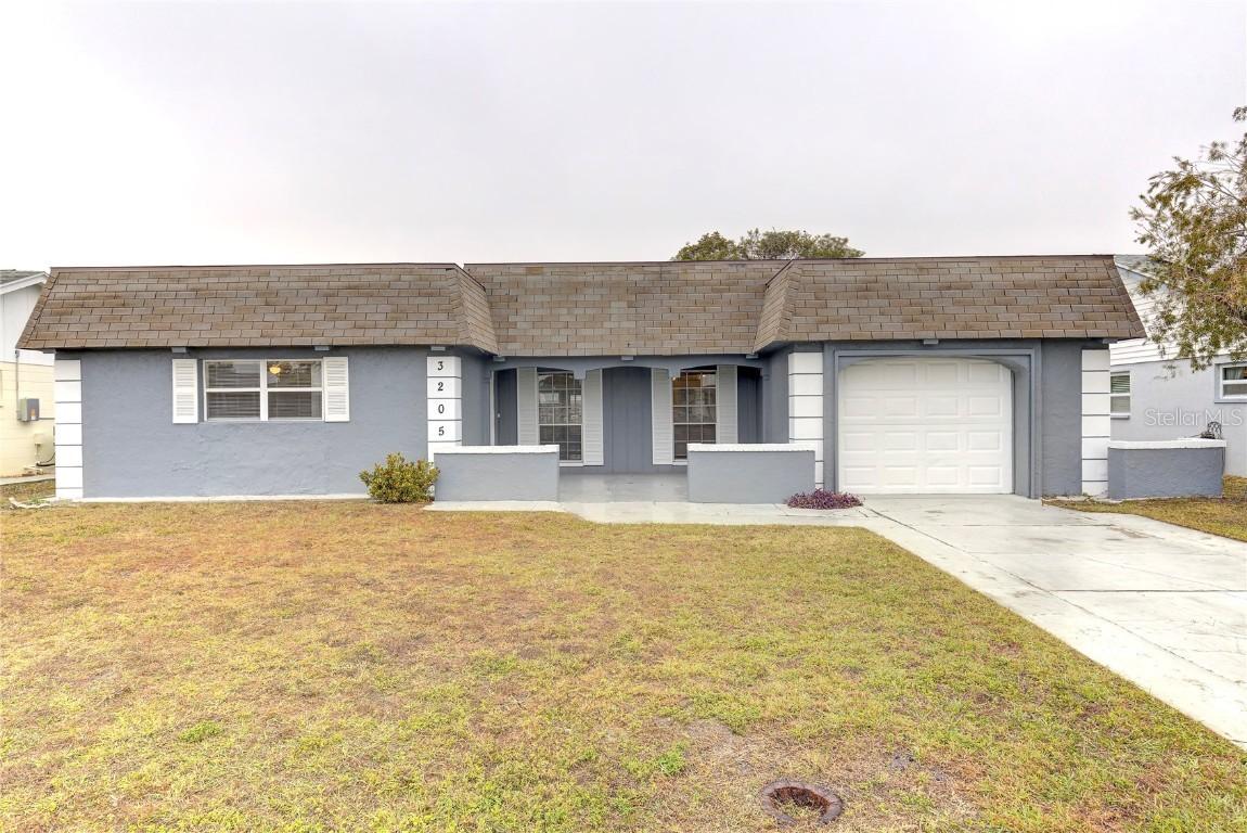 3205 Moog Rd., Holiday, FL 34691