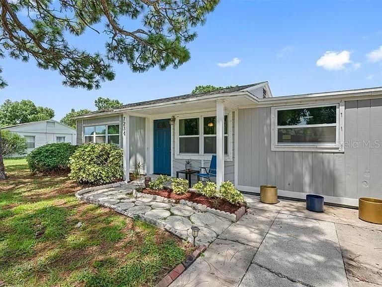 7234 12th St., St Petersburg, FL 33702