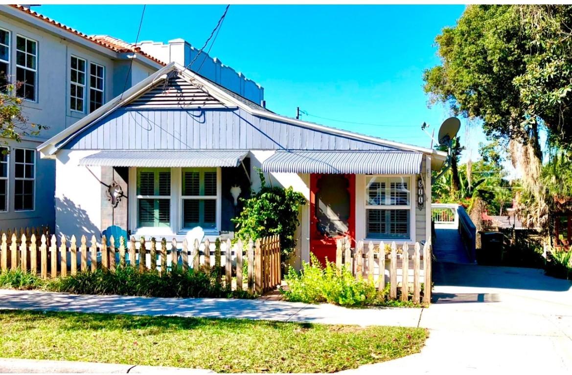 311 N Baker St., Mount Dora, FL 32757